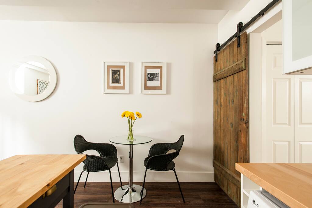 dining or work area