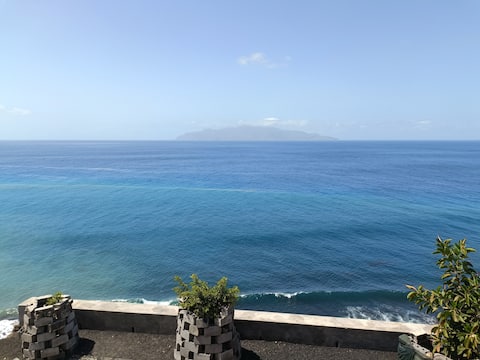 Apartment with ocean view (3 Bedrooms)