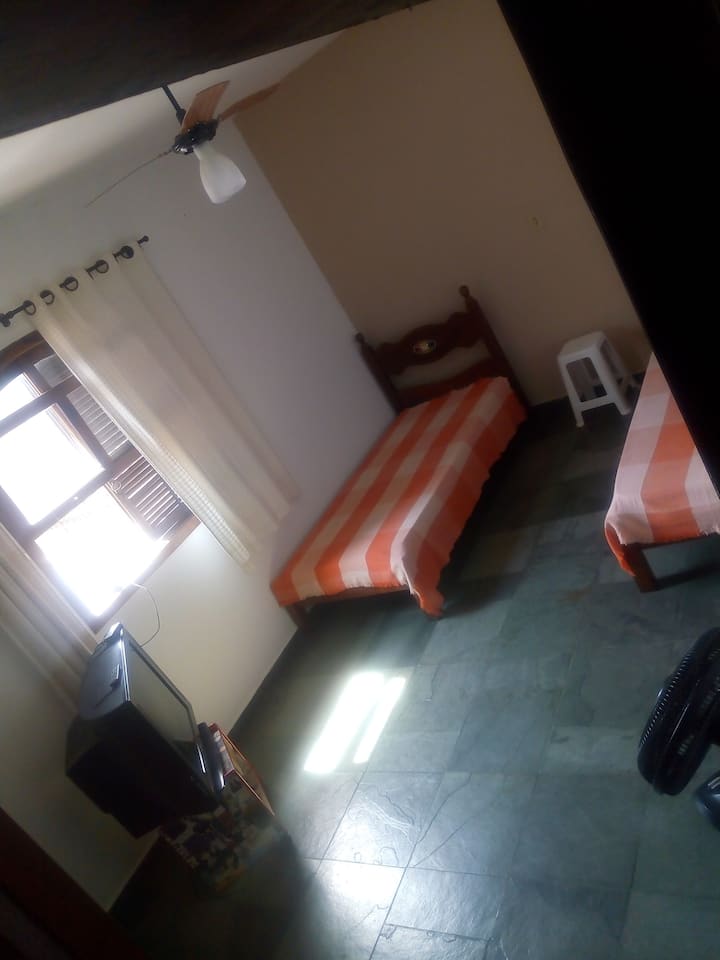 Chumba cha kulala 1