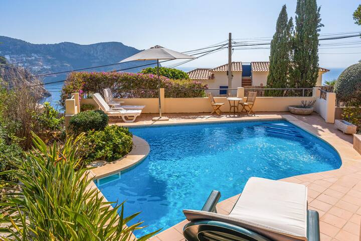 Villa Almeda gallery image 3