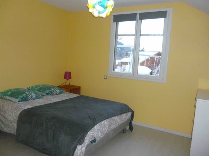 საძინებელი 1