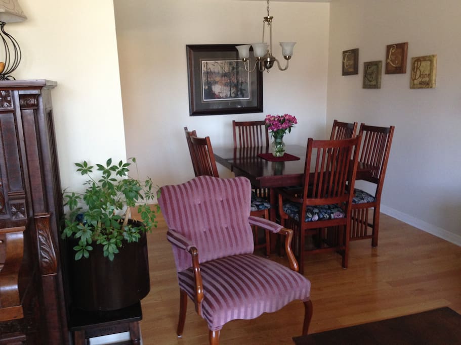Living/Dining Room