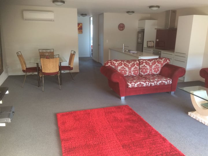 Serviced Apartment - Walking Distance To Pools - Hanmer Springs