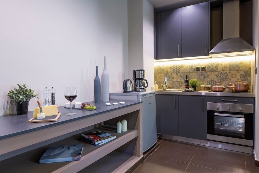 Fully equipped kitchen