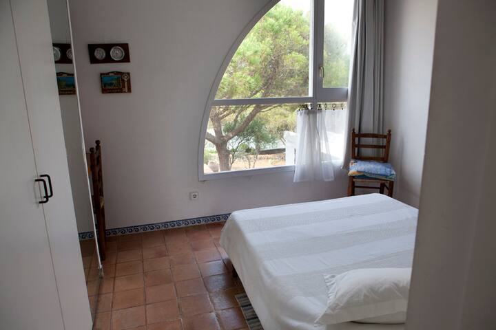 Beachfront house gallery image 4