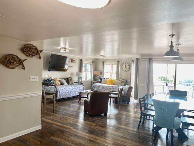 Good Times In OC managed Airbnb listing 2