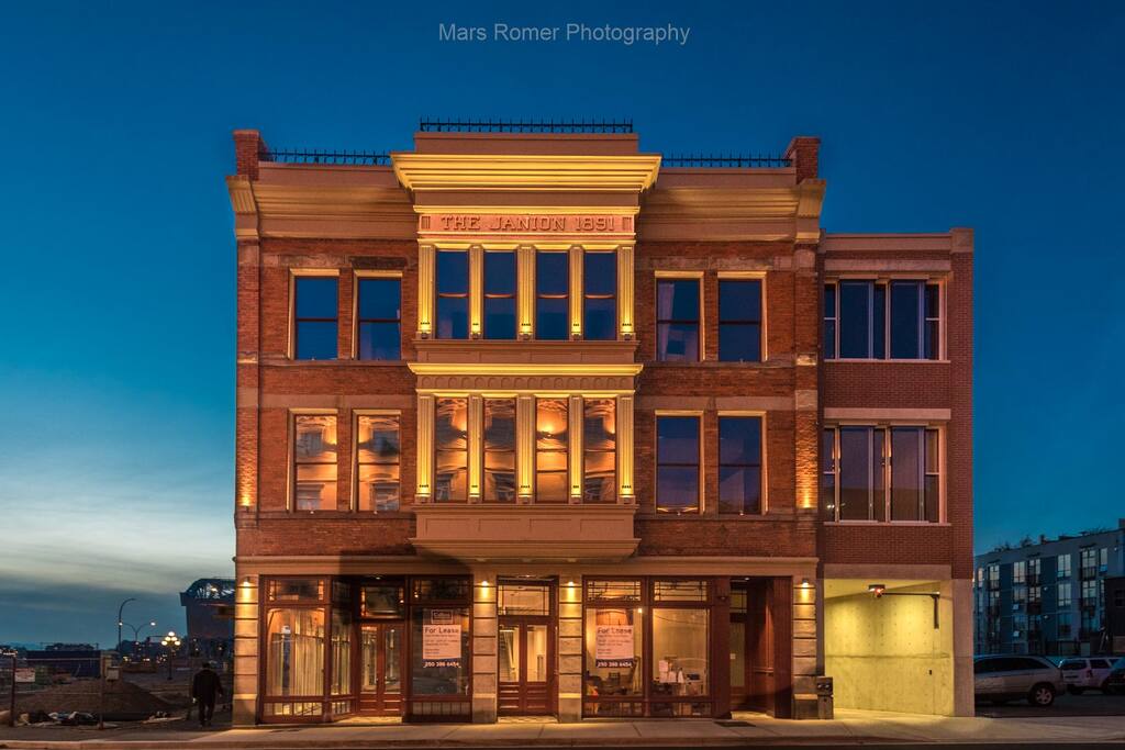 The building from store street