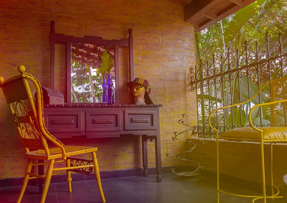 the balcony with view of the garden