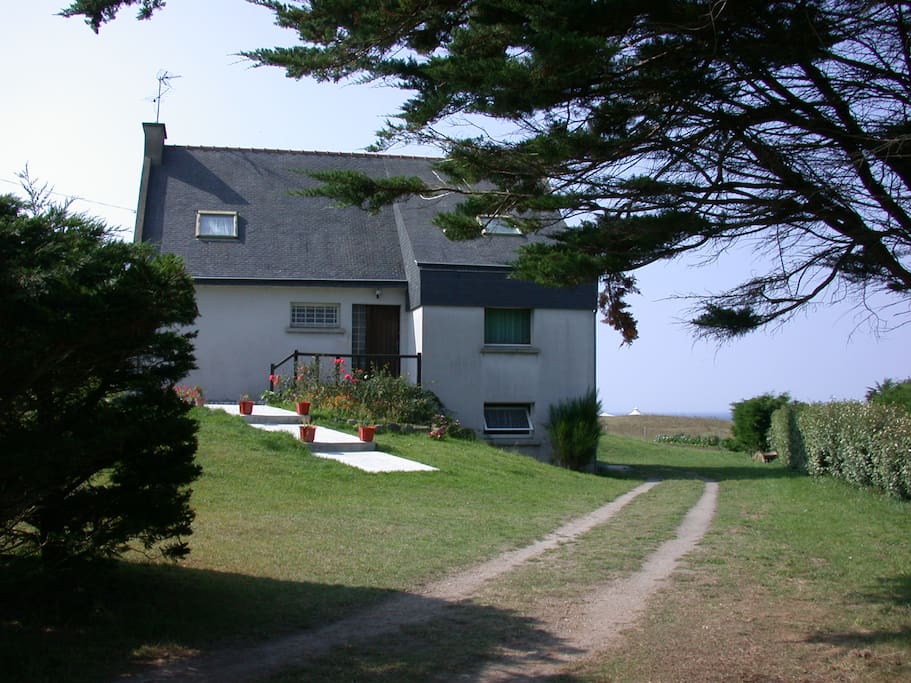 Entrée Jardin Maison