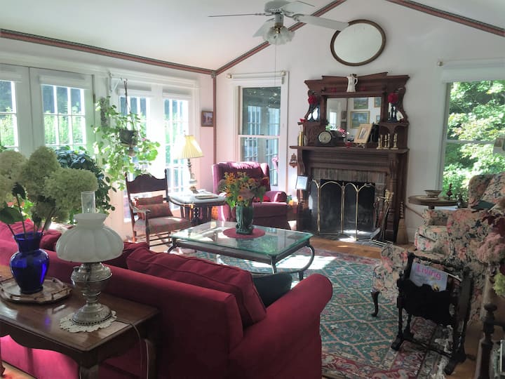 Berkshires Summer Home 4br/2ba Mdw-ldw - Berkshire County, MA