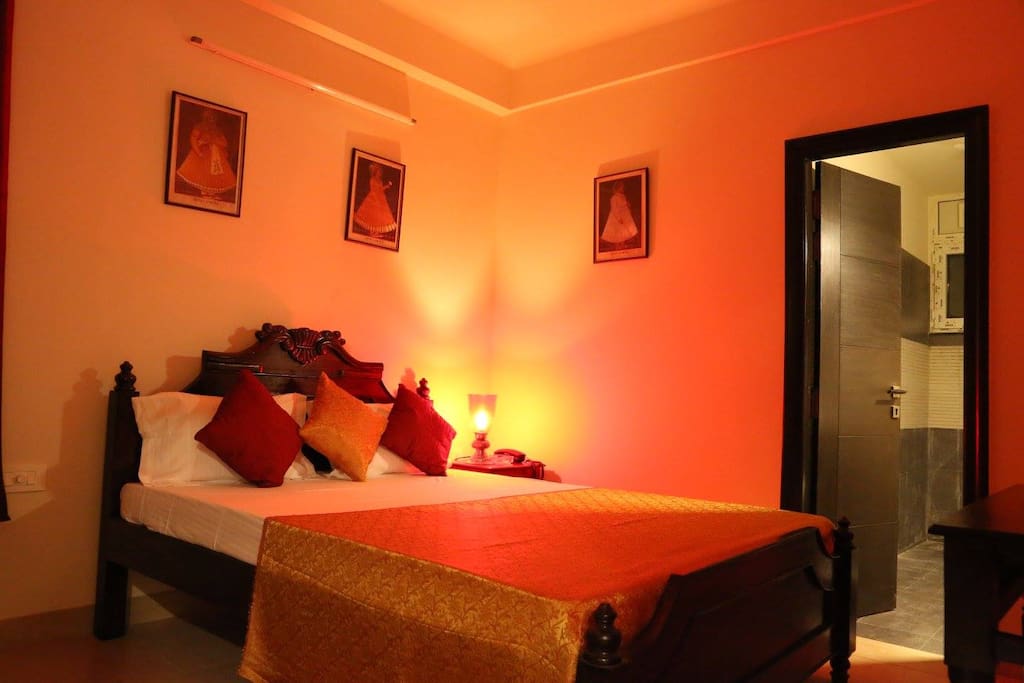 Ruby Room