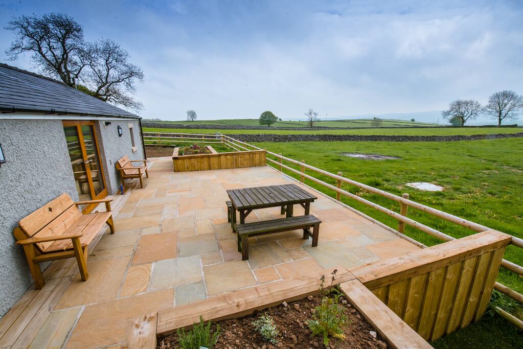 Hope Cross rear patio