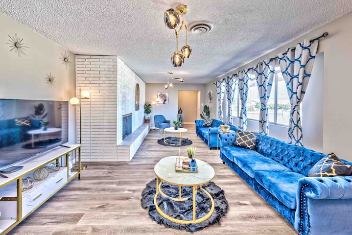 5 stars family 6BR Villa high End BIG Back Yard! gallery image 3