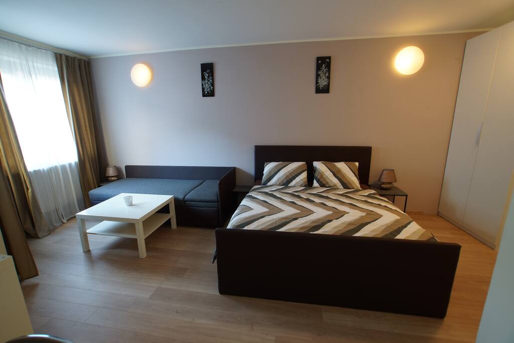 bed, sofa