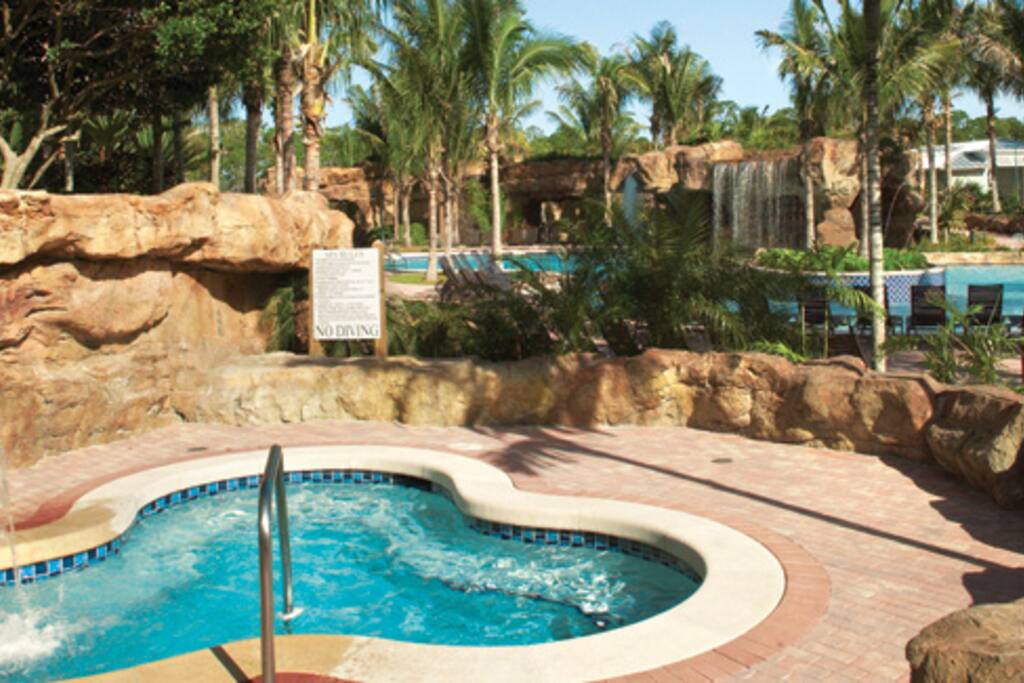 Hot tub