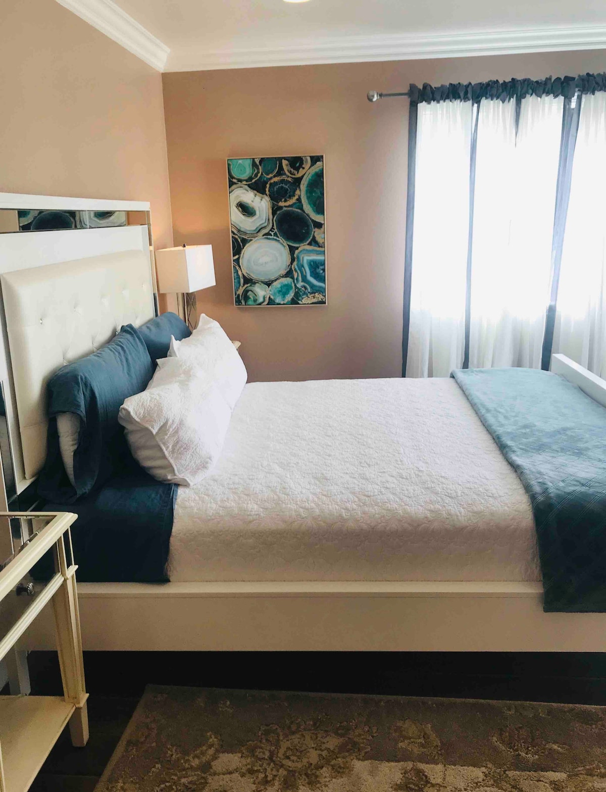 საძინებელი 1