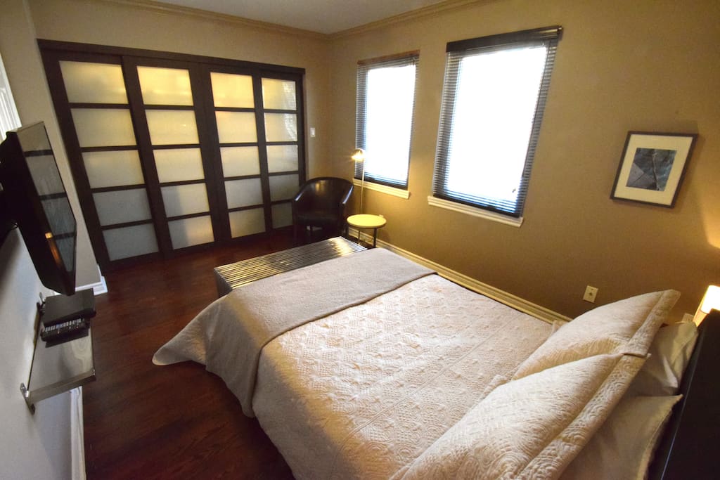 The room was clean and exactly what we were looking for. Stephanie – Sept. 2015