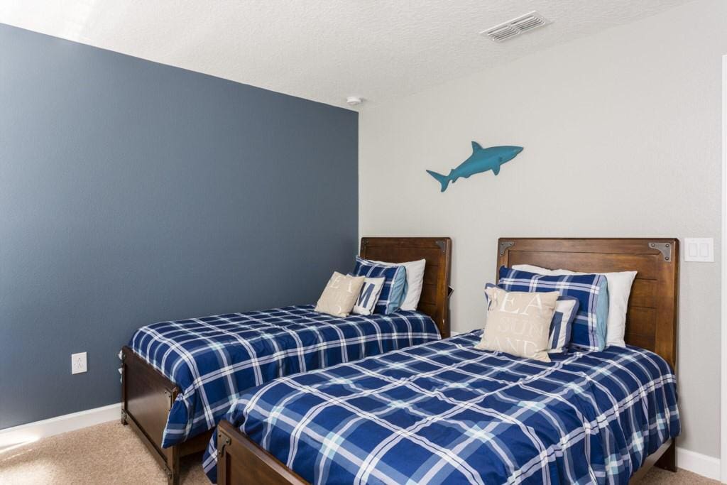 Bedroom #1