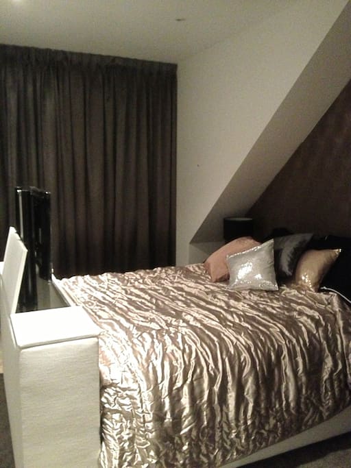 Masterbedroom