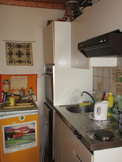 Kitchenette easy to use...