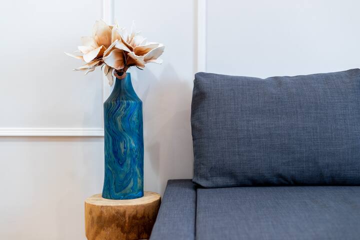 Baixa Cozy 2BR w/Elevator+AC – by LU Holidays gallery image 3