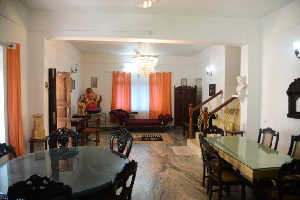 Enter Dining Room