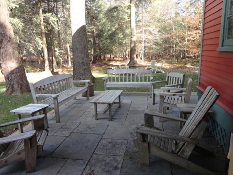Tall Trees Ext Seating