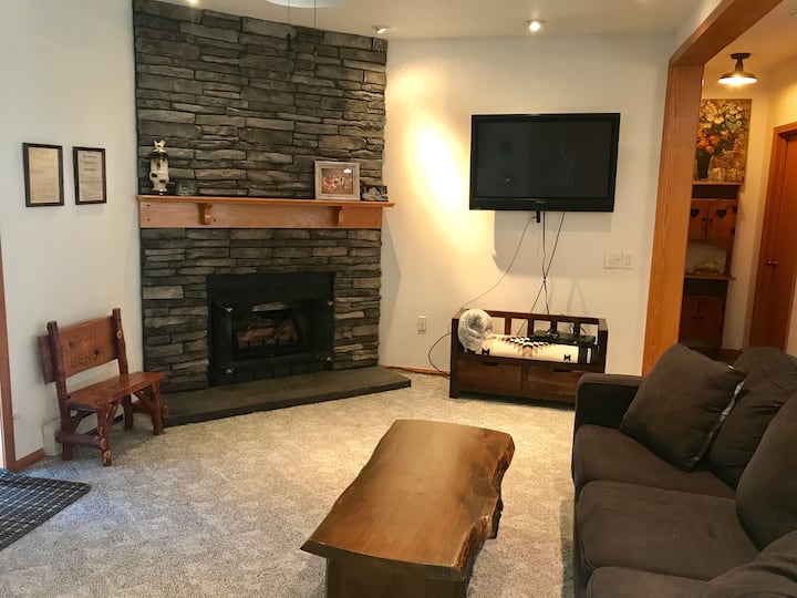 12 Best PetFriendly Cabin Rentals Near Ohiopyle, Pennsylvania