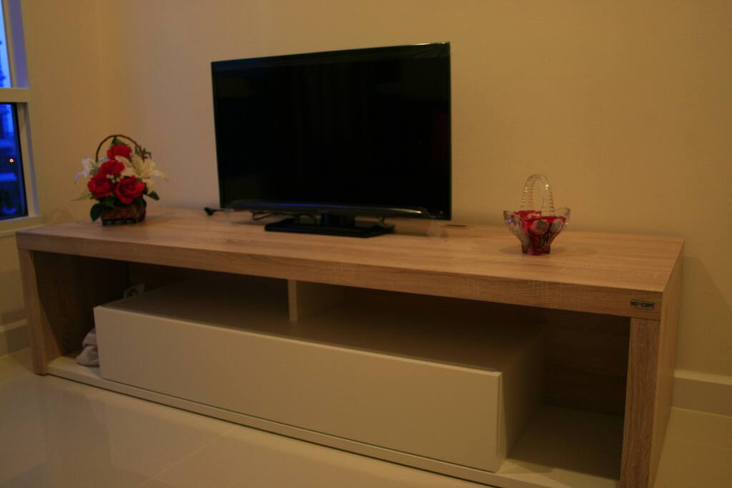 TV