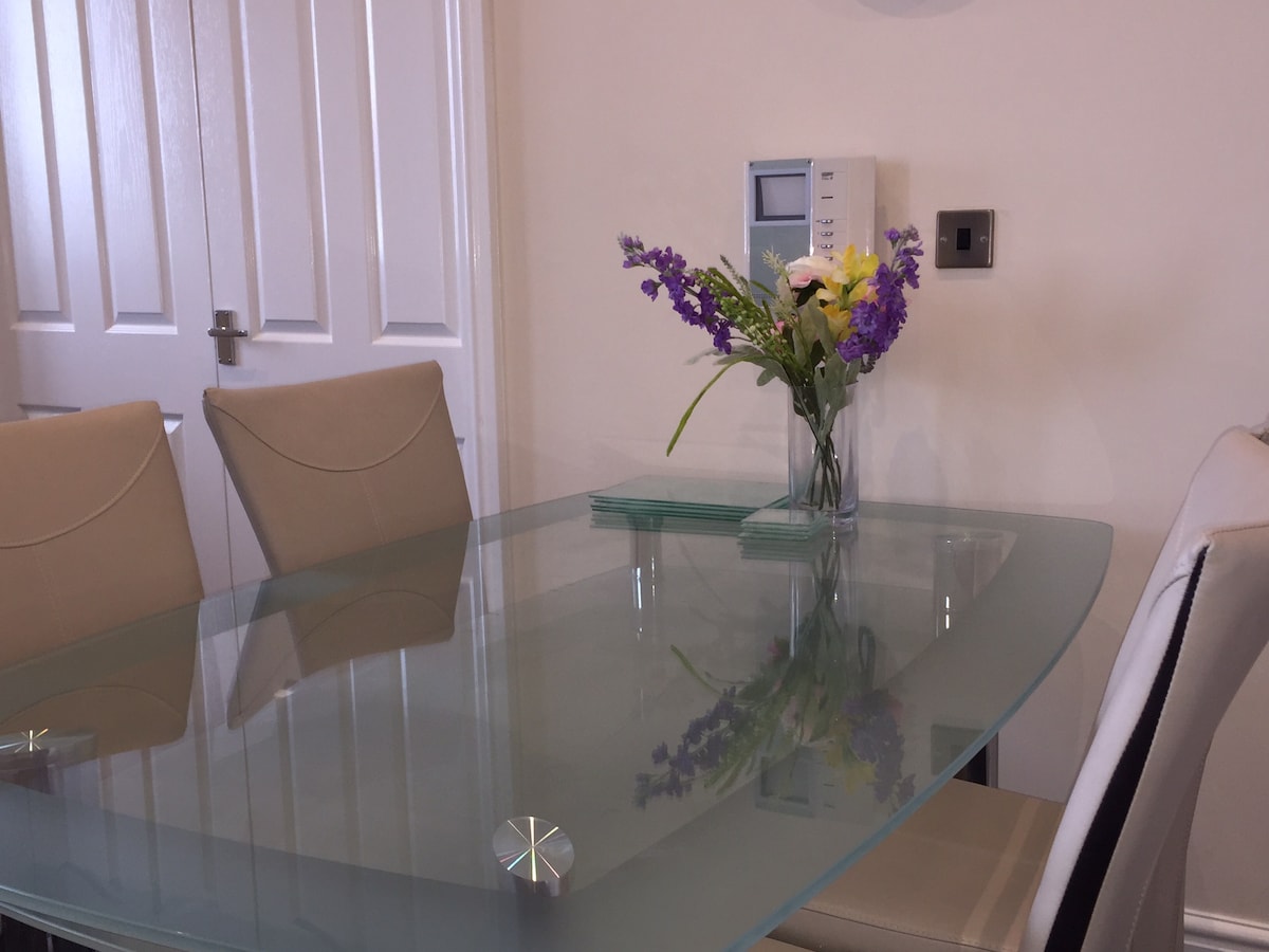 Kinmel Bay Vacation Rentals & Homes - Wales, United Kingdom Airbnb Kinmel Bay Vacation Rentals & Homes - Wales, United Kingdom Airbnb