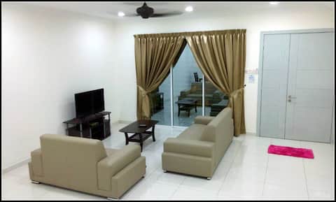 Raub Cozy homestay (Wifi available)