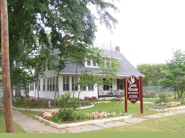 Airbnb Arcadia Vacation Rentals Places To Stay Louisiana