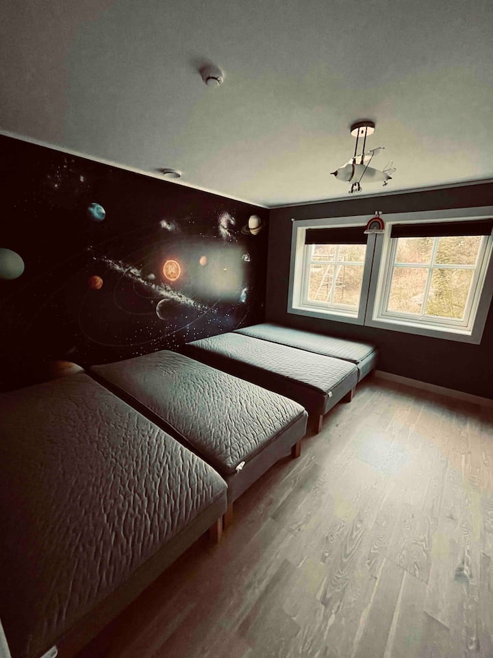 Velika spavaća soba u prizemlju