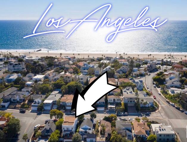 Stunning Mediterranean House blocks from the Beach gallery image 2