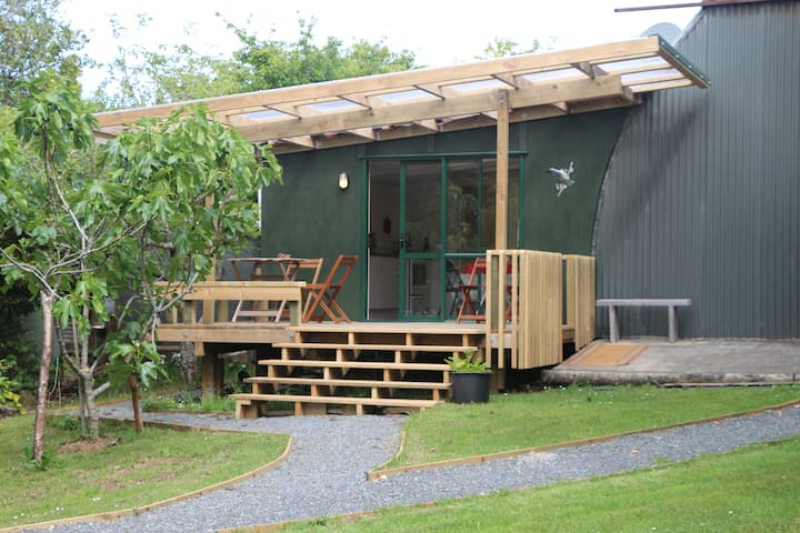 Tui Hideaway