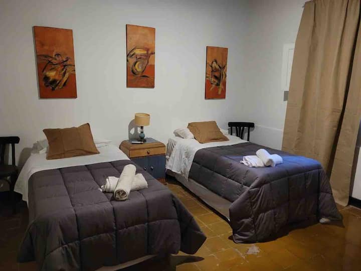 غرفة النوم 1