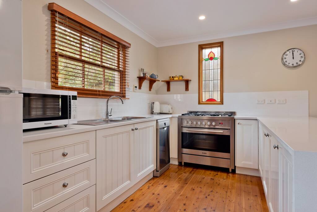 Bunyip Cottage Houses For Rent In Katoomba