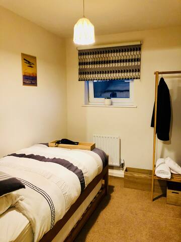 ★Northern Welcome★ Cosy Single | Parking | Garden