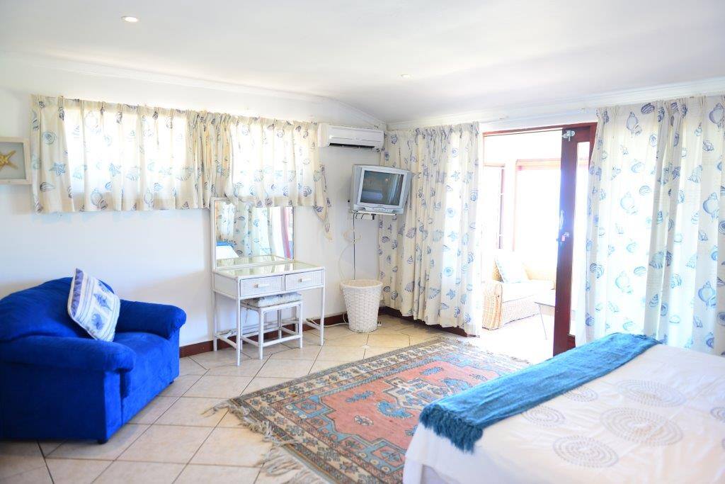 Lookout double bedroom