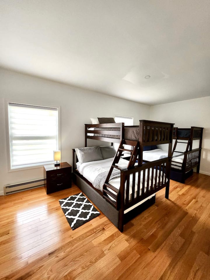 საძინებელი 4