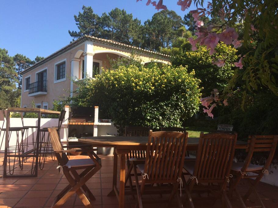 CASA NAS NUVENS Main House and optional Studio 5 Bedrooms, 4 Bathrooms,  House in Colares, Portugal