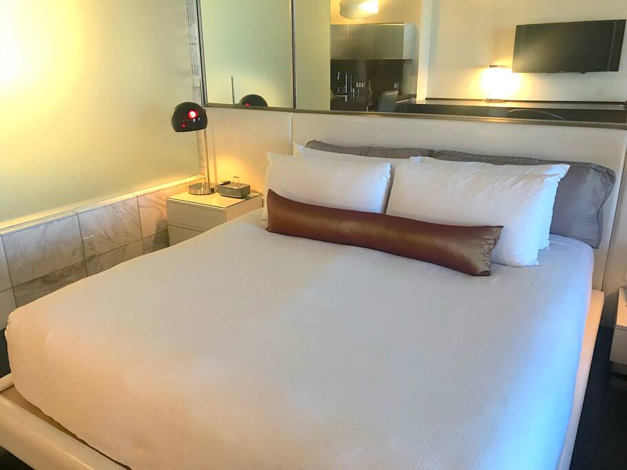 Super Confortable King-size Bed