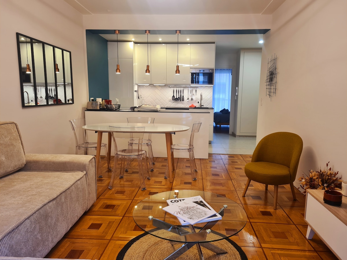 Top performing Airbnb: Apartment in the heart of Nice – AC/Wi-Fi in Nice