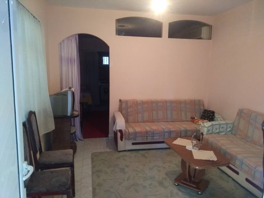 Seating room