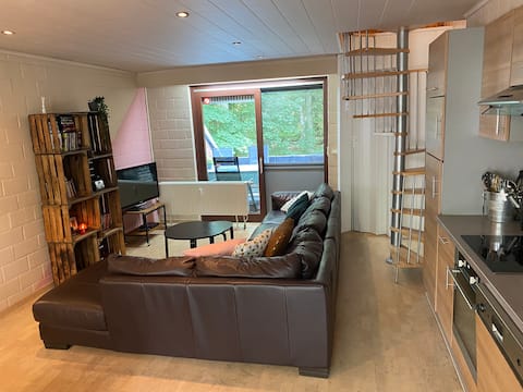 Cozy vacation home in the forest