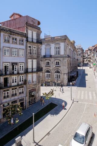 BOUTIQUE Rentals- THE RIBEIRA***** Apt great views gallery image 5