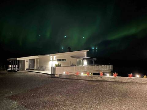 Big house with fantastic location and jacuzzi