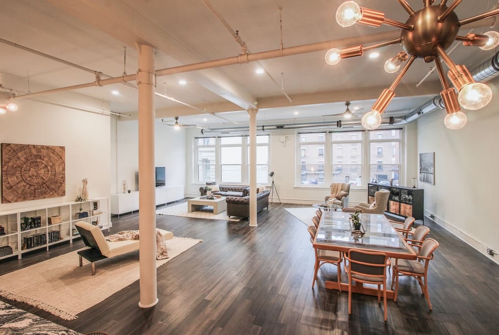 Our loft is set up for many settings, but lounging is our favorite. We allow small events. Inquire about hosting a meeting or social event in our 1100sf living area, making up half of the 2200sf loft.