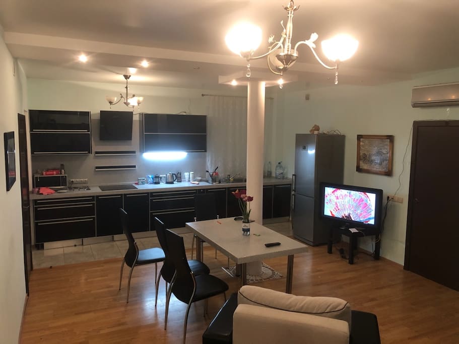 Гостиная (lounge room)
