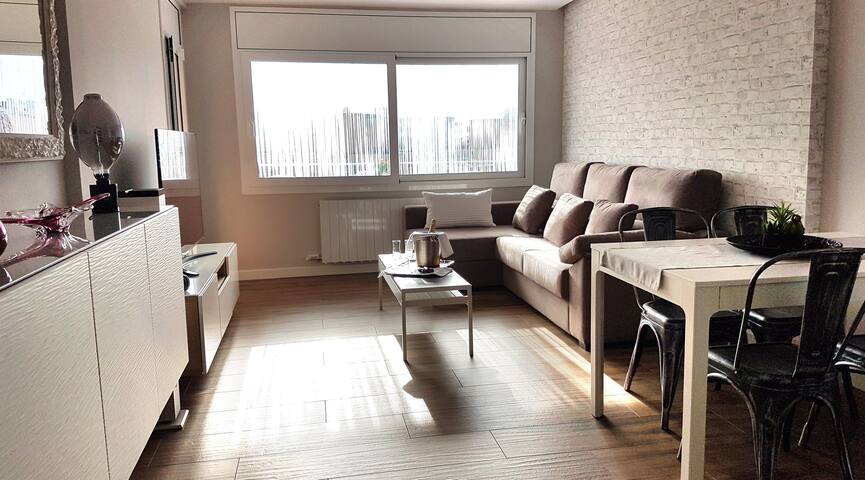 Espacioso, luminoso y acogedor a 100 m del mar